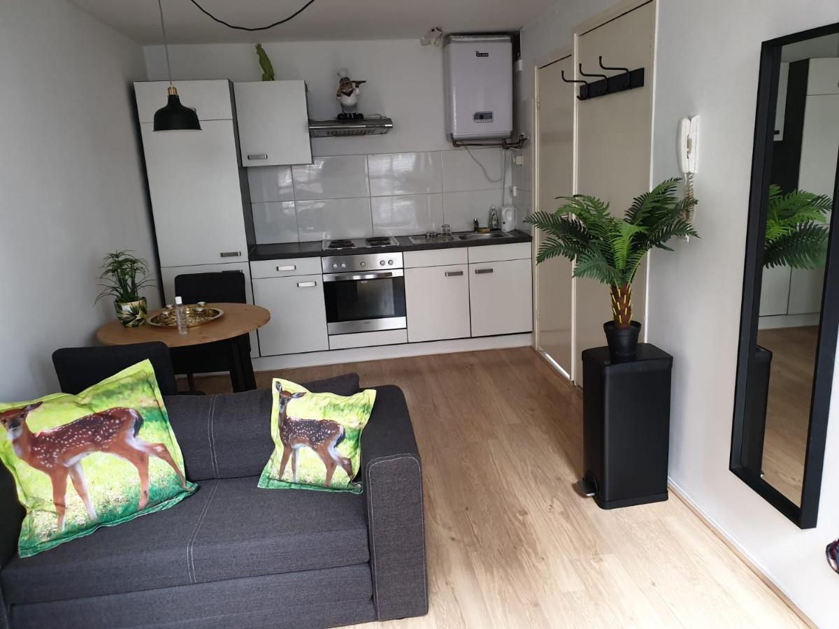 Recharge Hostel Роттердам Екстер'єр фото