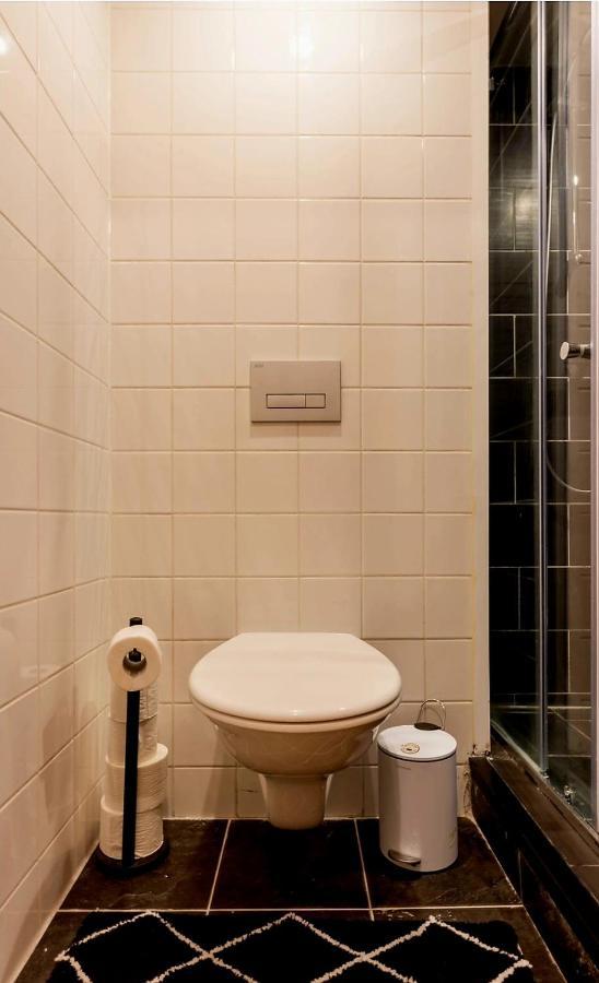 Recharge Hostel Роттердам Екстер'єр фото